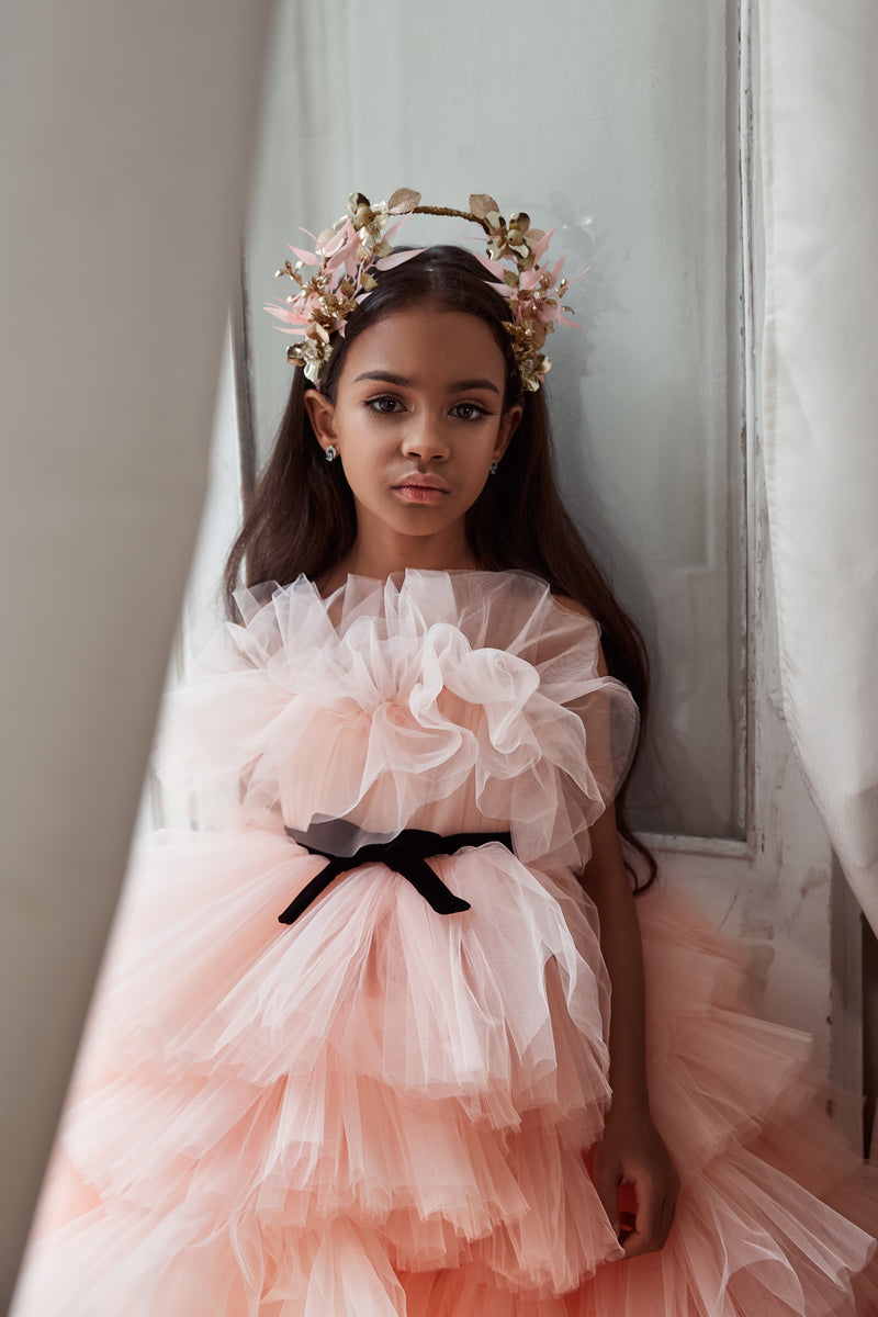 アンティーク雑貨 Vintage tutu dress with original rose . アンティーク雑貨 Vintage tutu dress with original rose